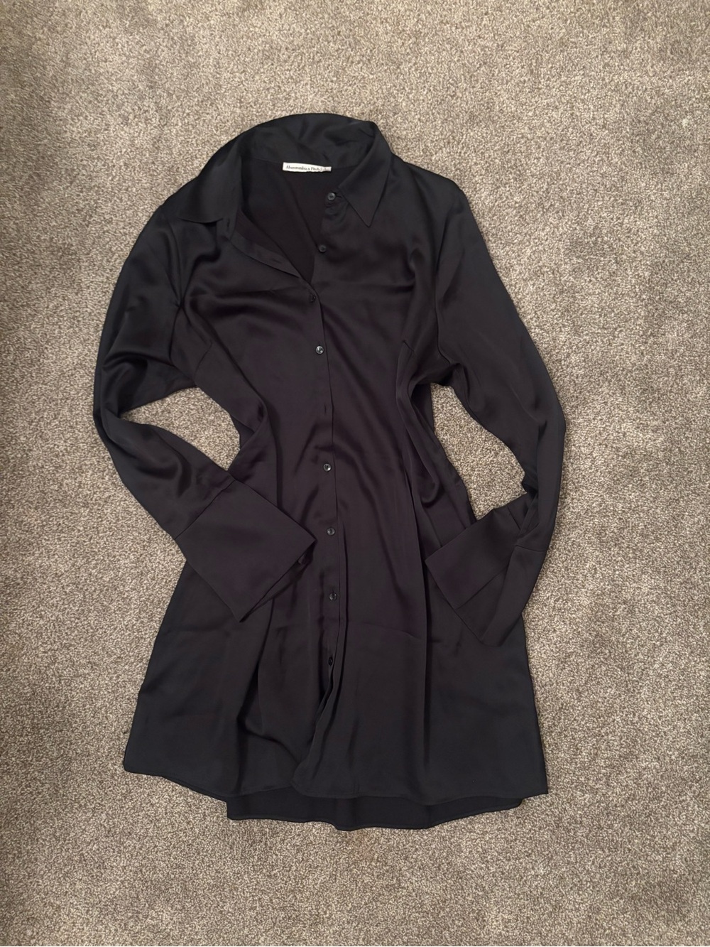 Abercrombie & Fitch Black Long-Sleeve Button Dress